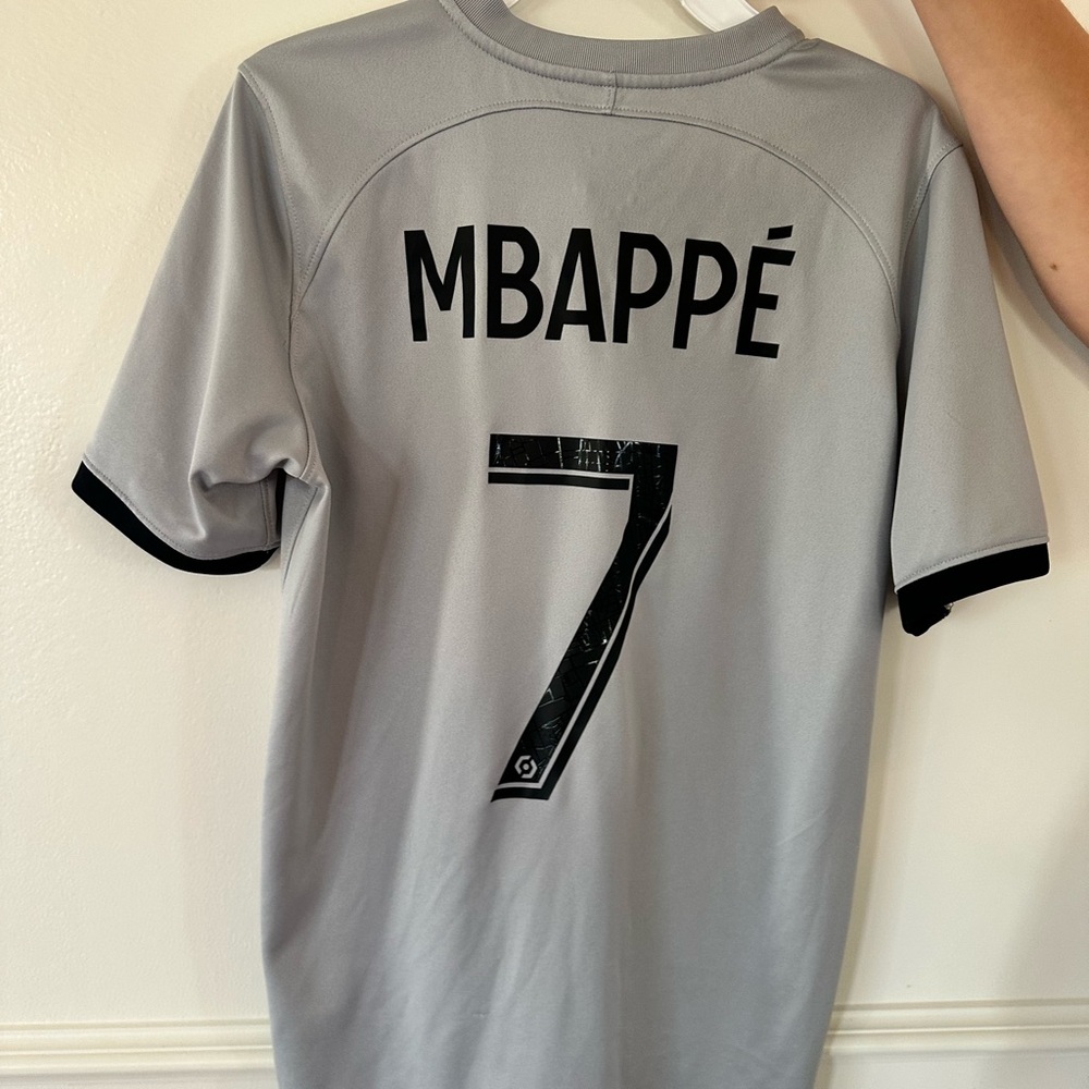 Youth Paris Mbappe jersey XL